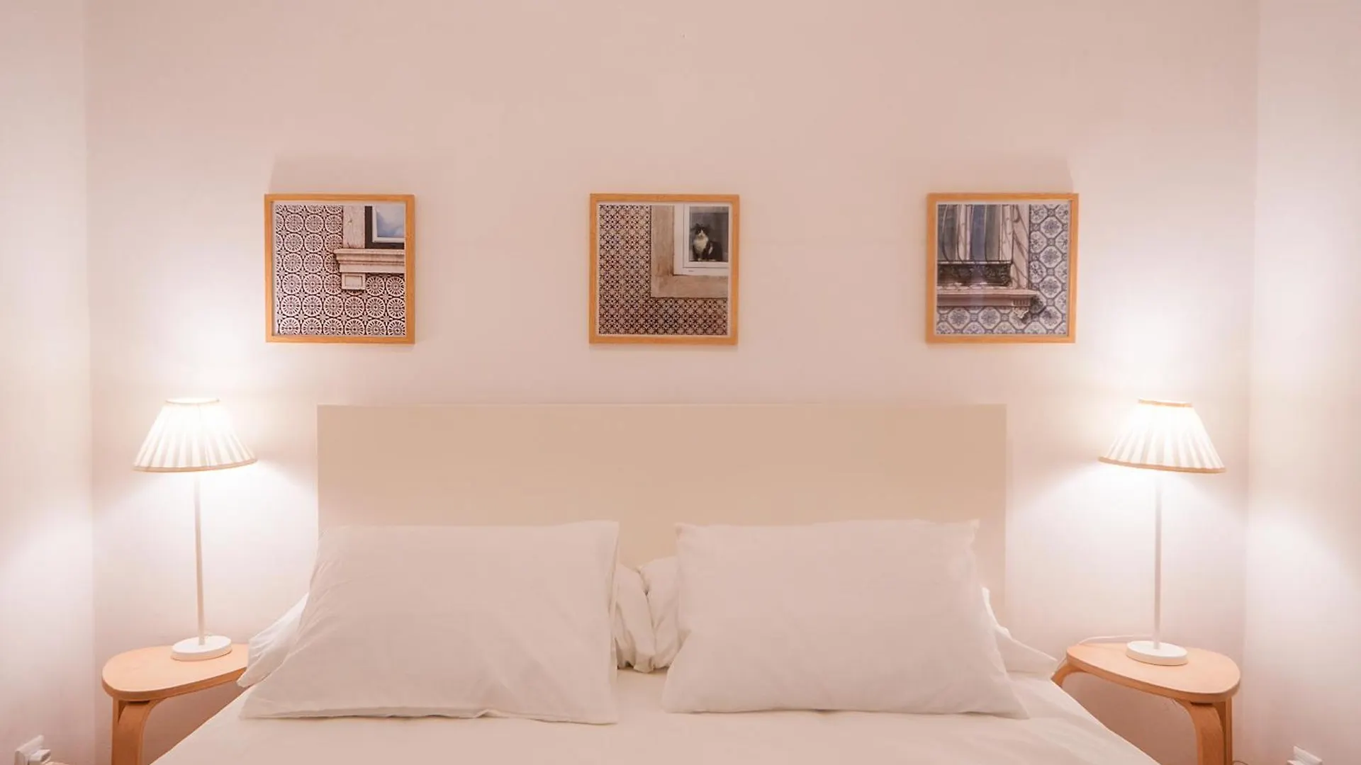 Apartment Apartamento Com 3 Quartos Muito Acolhedores Nos Anjos Lisbon Portugal