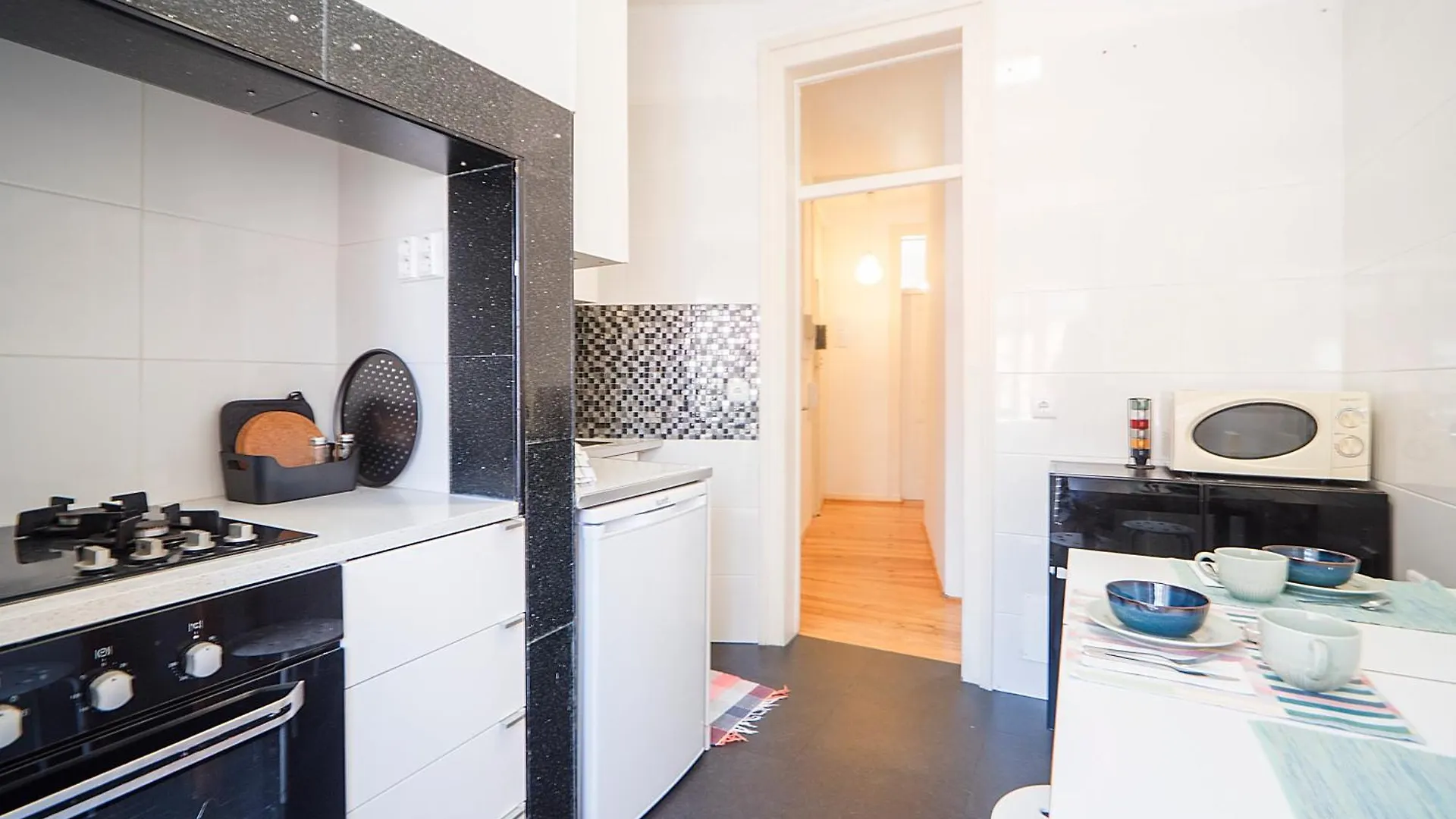 Apartamento Com 3 Quartos Muito Acolhedores Nos Anjos Lisbon