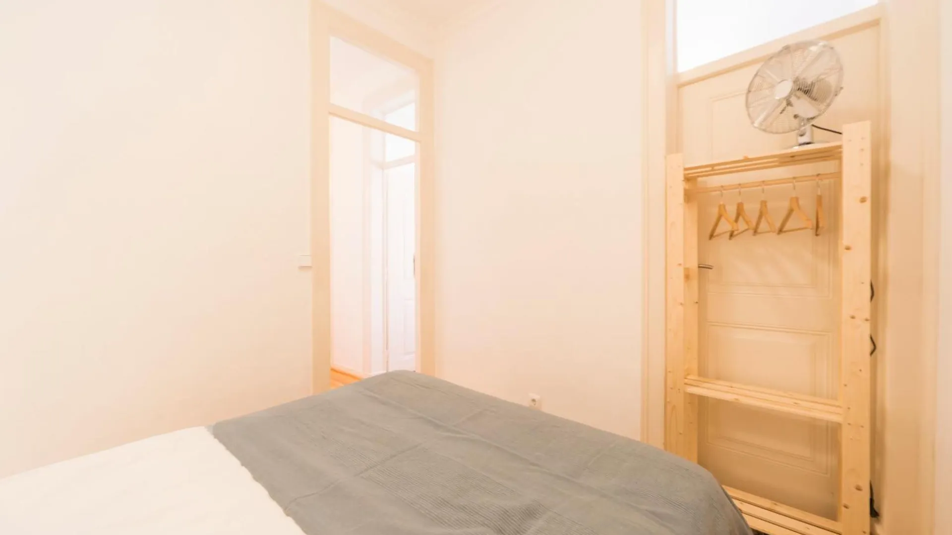 Apartamento Com 3 Quartos Muito Acolhedores Nos Anjos Lisbon Portugal